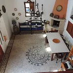 Anna Maria Líndos